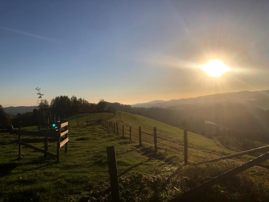 Gaestezimmer Klopfer Sankt Johann im Saggautal Buitenkant foto