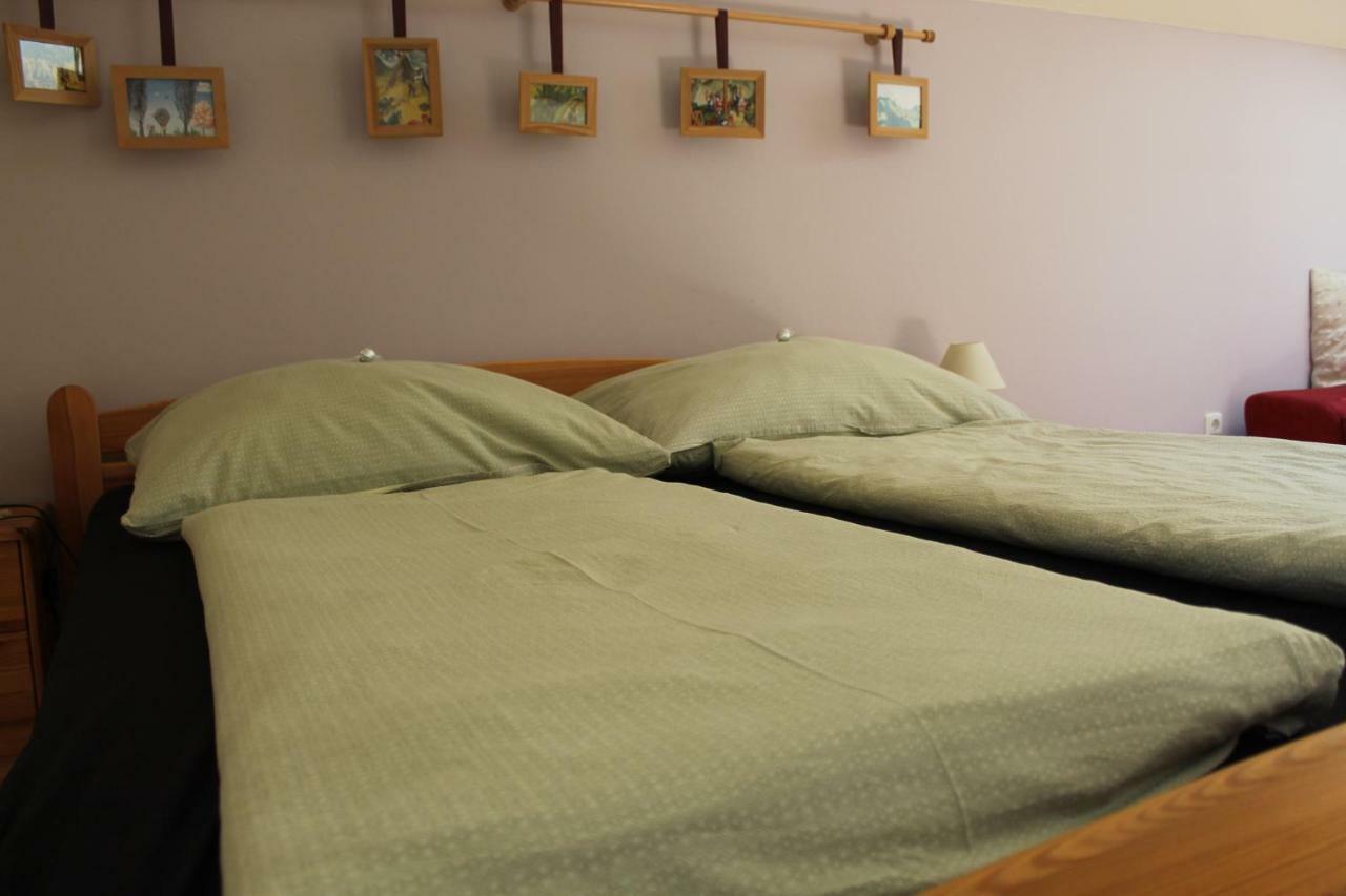 Gaestezimmer Klopfer Sankt Johann im Saggautal Buitenkant foto